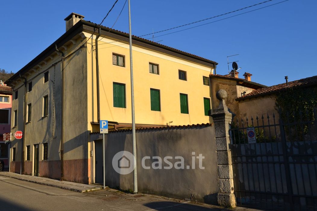 Casa indipendente in Vendita in san vitale a Montecchio Maggiore