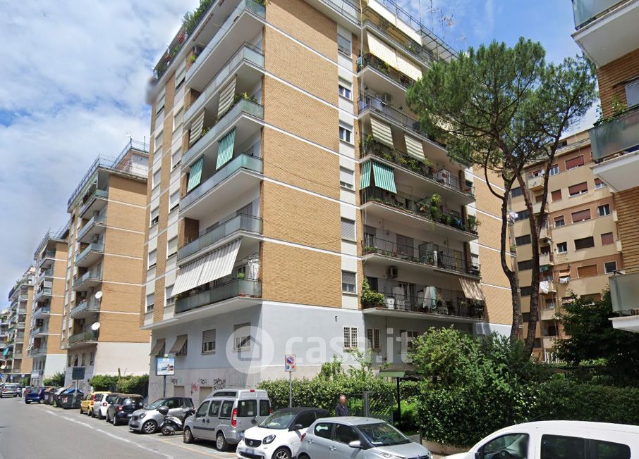 Appartamento in Vendita in Via Conca d'Oro 238 a Roma