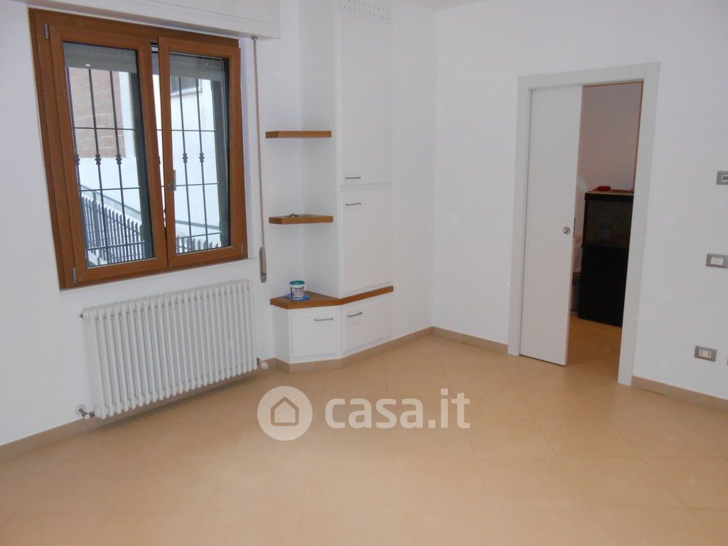 Appartamento in Vendita in Via Lago Gerundo a Cremona