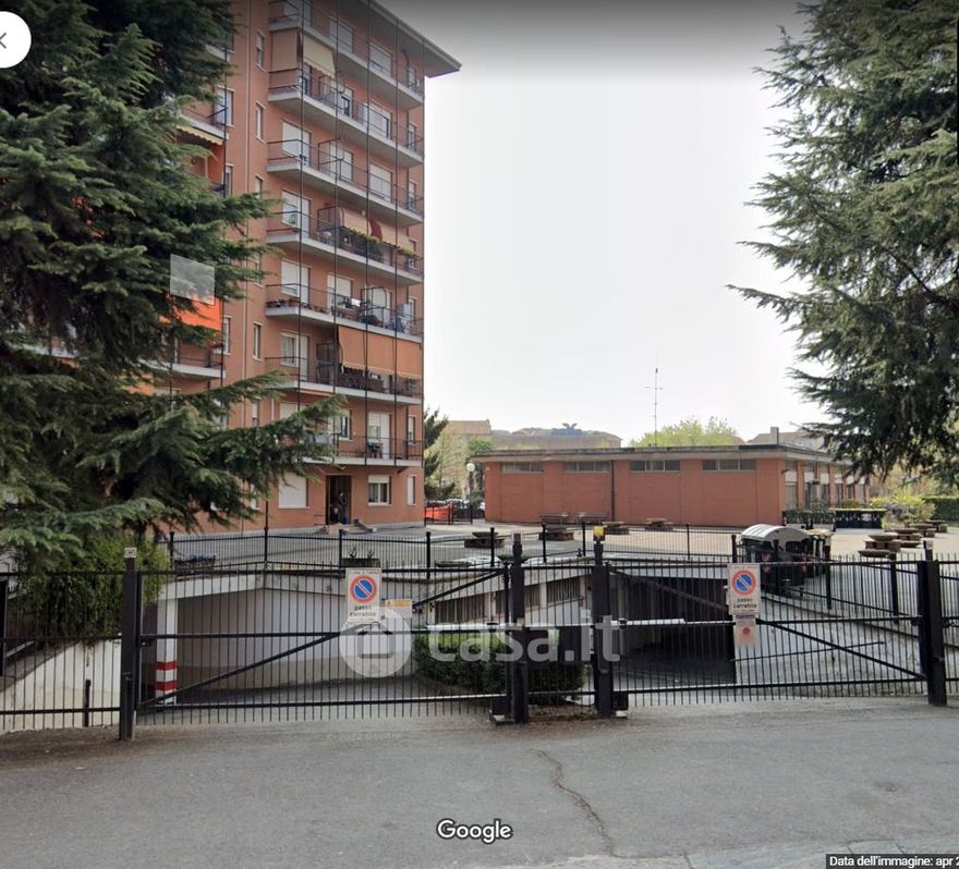 Garage/Posto auto in Vendita in Via Giovanni Segantini 94 a Torino