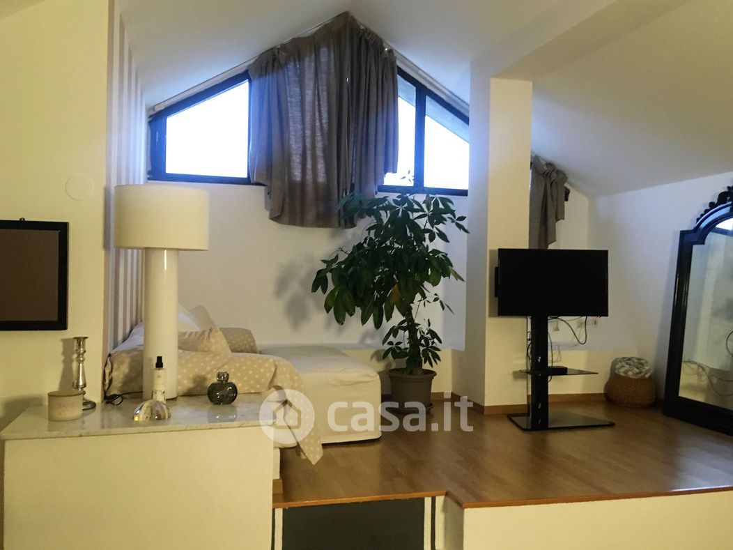 Appartamento in Affitto in Via Villa della Regina 12 a Torino