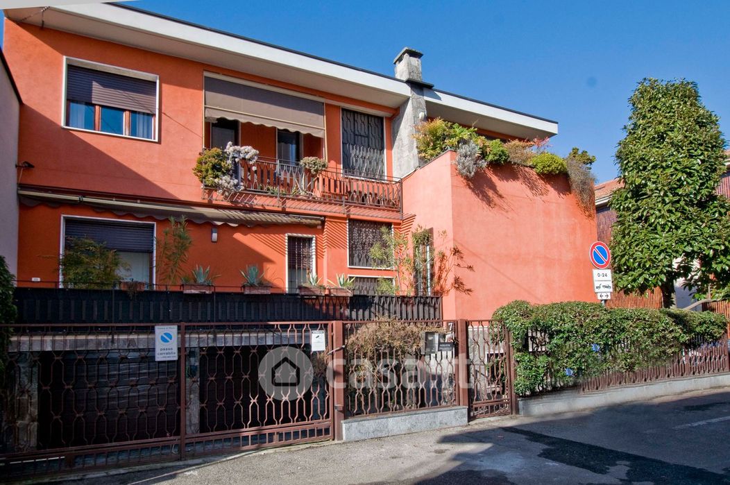 Appartamento in Vendita in canevari 7 a Milano