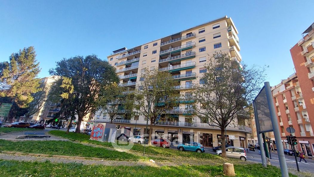 Appartamento in Vendita in Corso Bernardino Telesio 68 a Torino