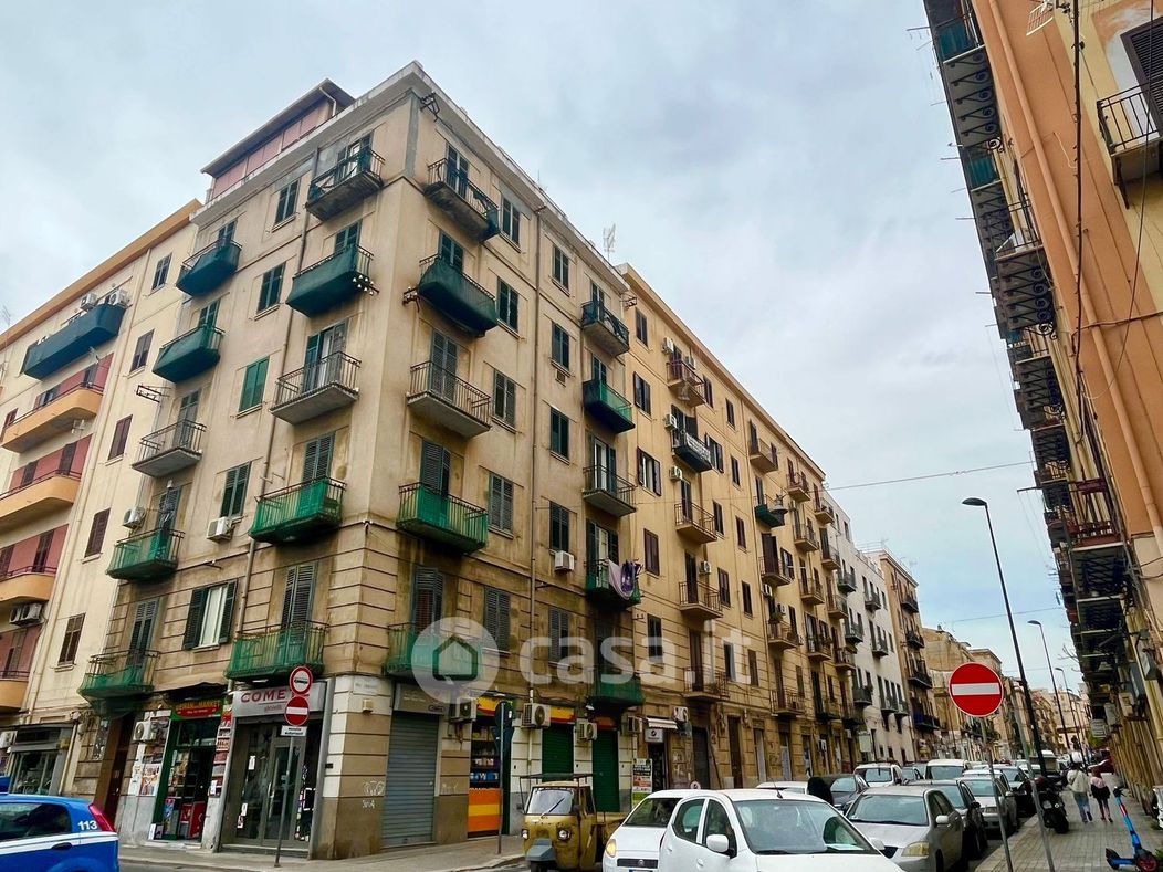 Appartamento in Vendita in Via Vincenzo Errante a Palermo