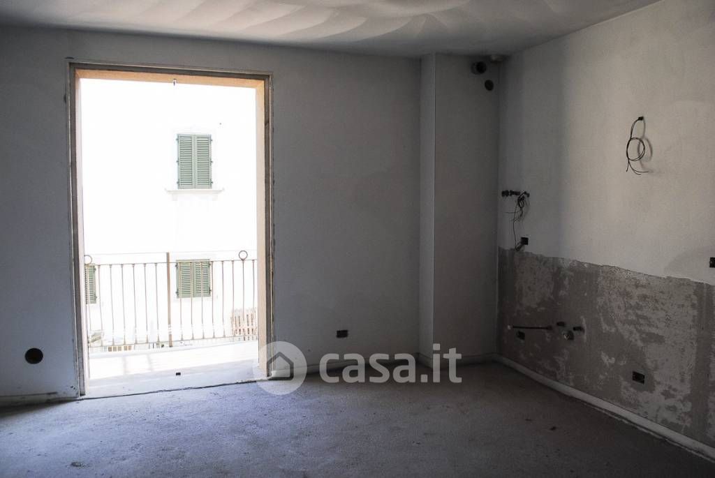Appartamento in Vendita in Via di Montopoli 15 a Montopoli in Val d'Arno