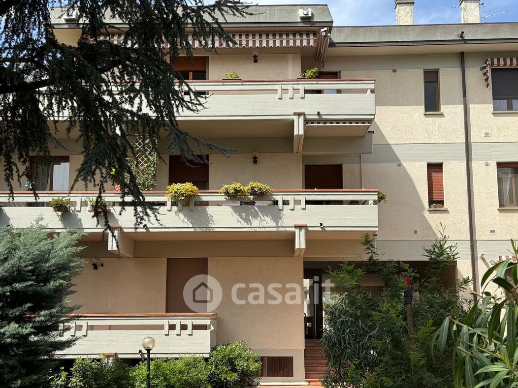 Appartamento in Vendita in Via Anzio a Prato