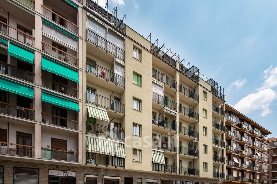 Appartamento in Vendita in Via Asunción 9 a Torino