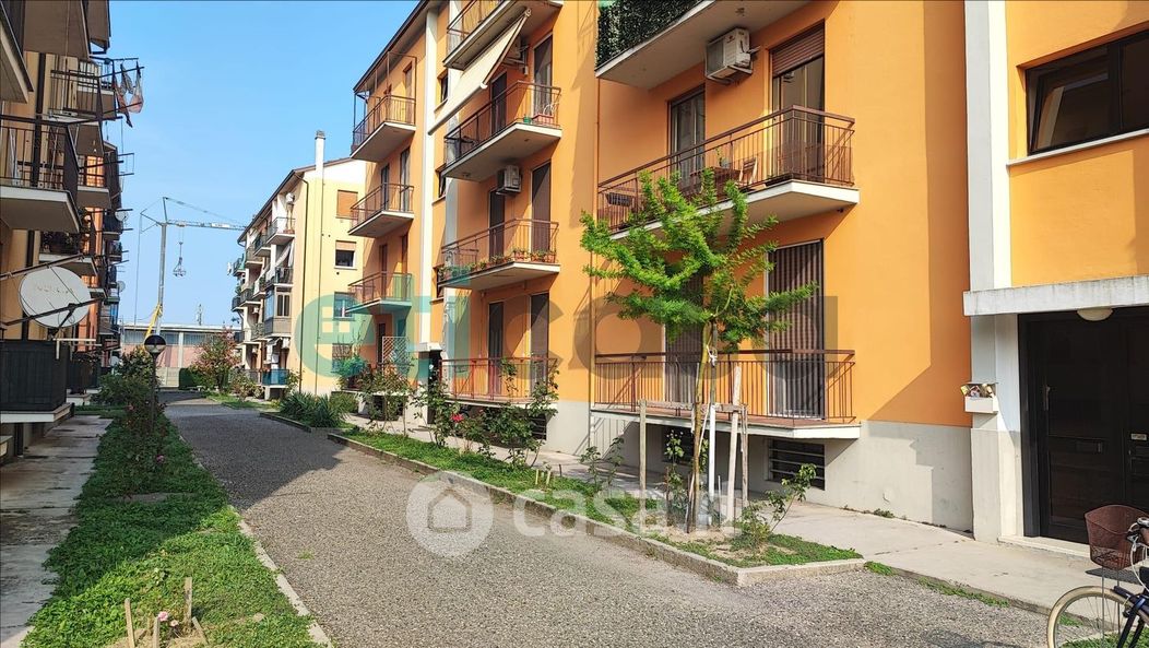 Appartamento in Vendita in Via T.Gardella 1 a Piacenza
