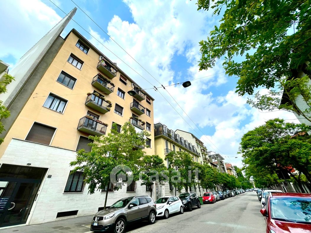 Appartamento in Vendita in Via Andrea Maria Ampère 77 a Milano
