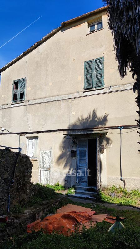 Rustico/Casale in Vendita in Via Priano 35 a Genova