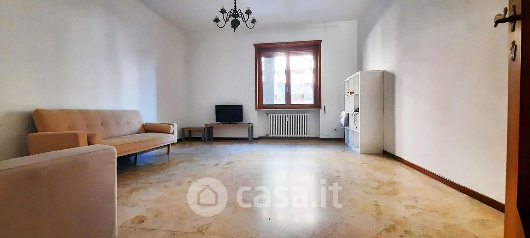 Appartamento in Vendita in Via Vitali Dioscoride a Piacenza