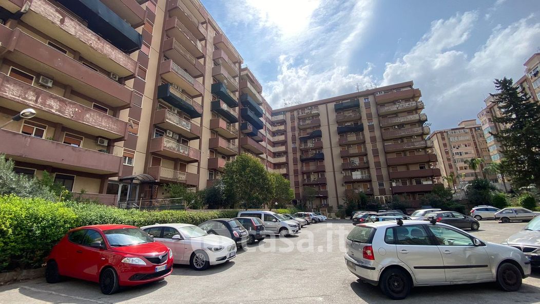 Appartamento in Vendita in Piazzale della Costellazione 14 a Palermo