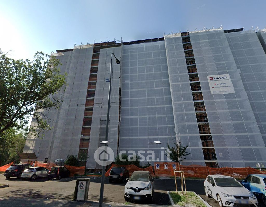 Appartamento in Vendita in Via Camillo Giussani 32 a Milano