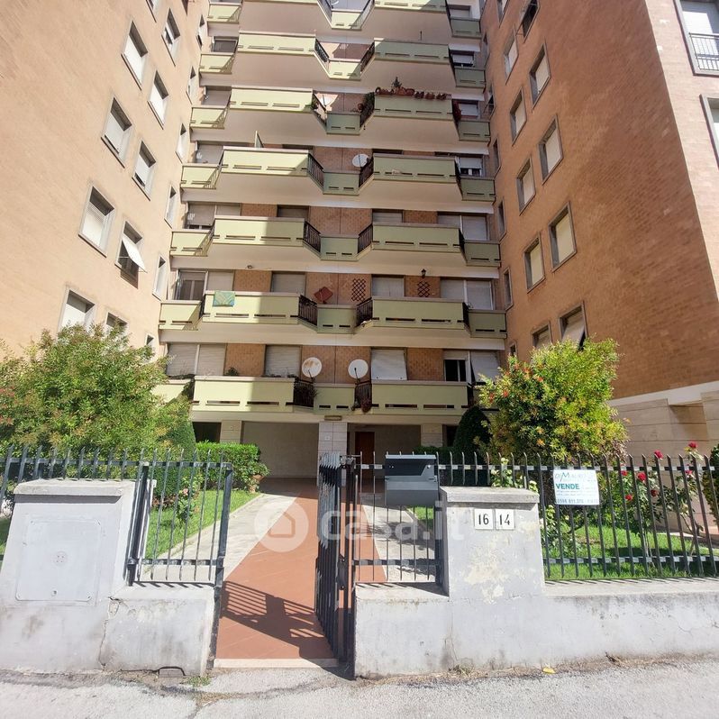 Appartamento in Vendita in Via del Bosco a Livorno