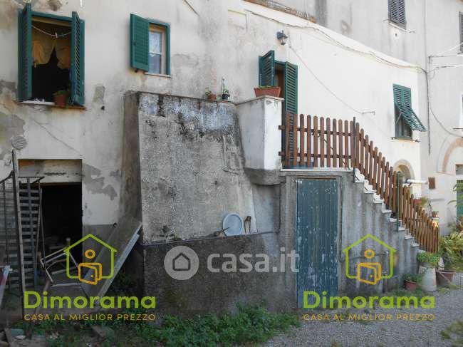 Appartamento in Vendita in Via De Riccardi 16 a Chianni