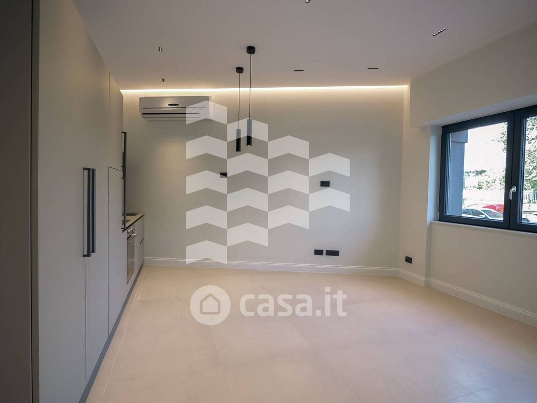 Appartamento in Vendita in Largo Vincenzo Gemito 3 a Milano