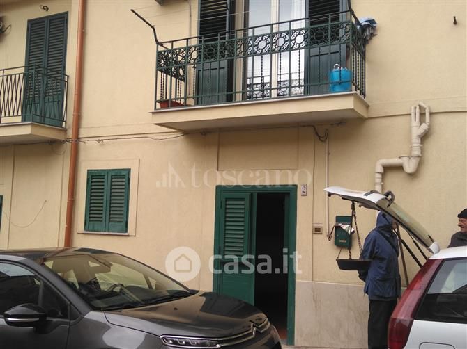 Appartamento in Vendita in Via Aldo Moro a Monreale
