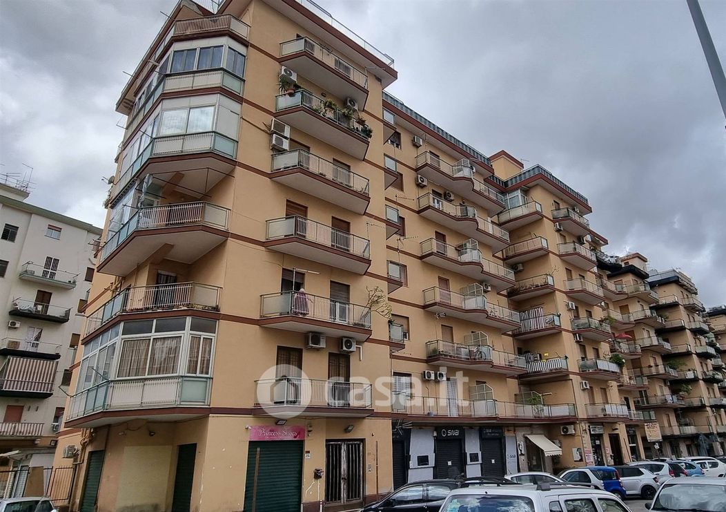 Appartamento in Vendita in Via Oreto 339 a Palermo