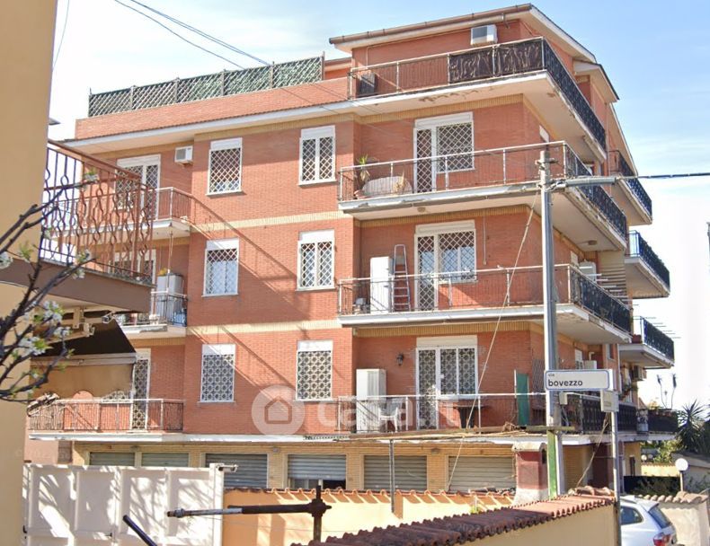 Appartamento in Vendita in Via Capizzone 49 a Roma