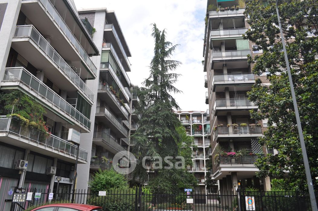 Appartamento in Vendita in Via Tolmezzo 5 a Milano
