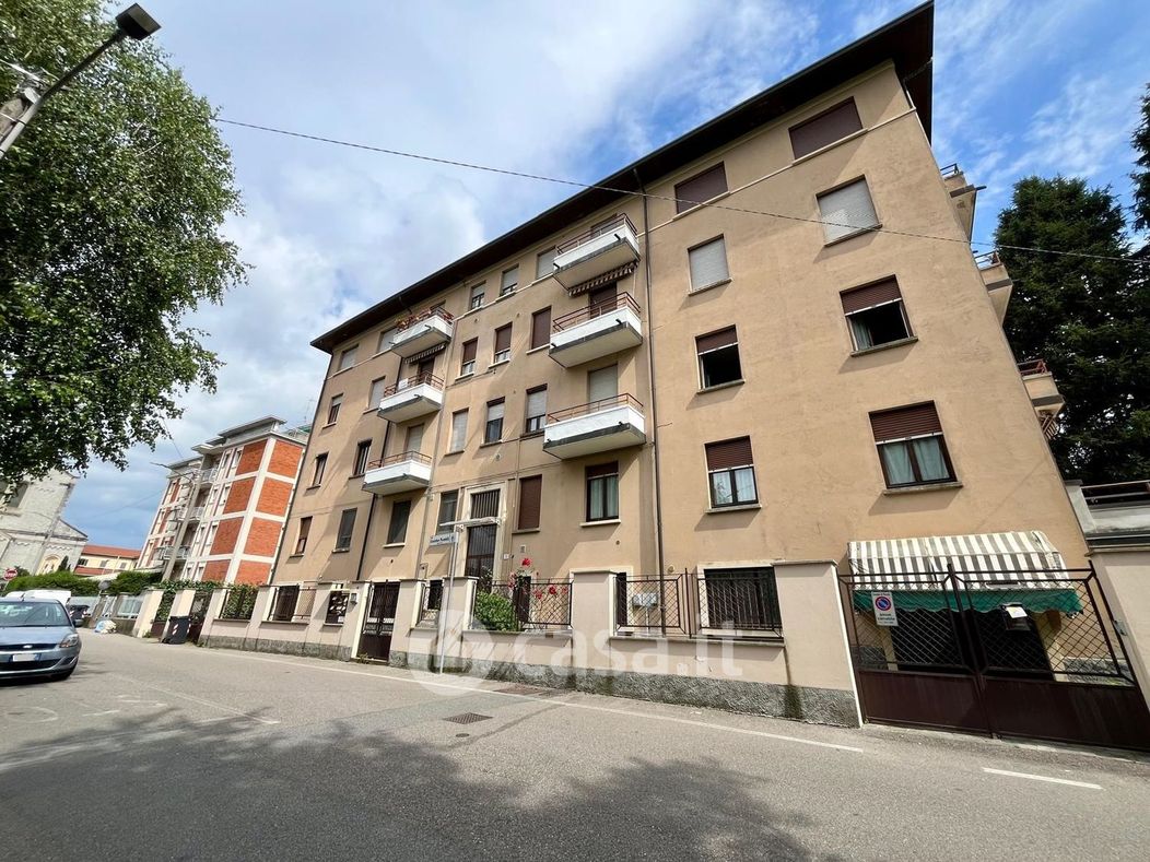 Appartamento in Vendita in Via Cristoforo Piccinelli 5 a Varese