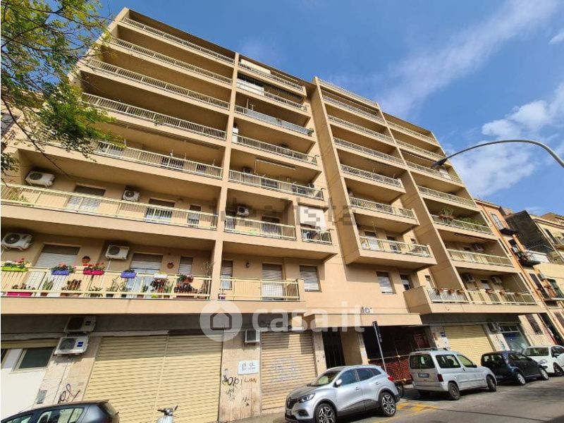Appartamento in Vendita in Via Pindemonte a Palermo