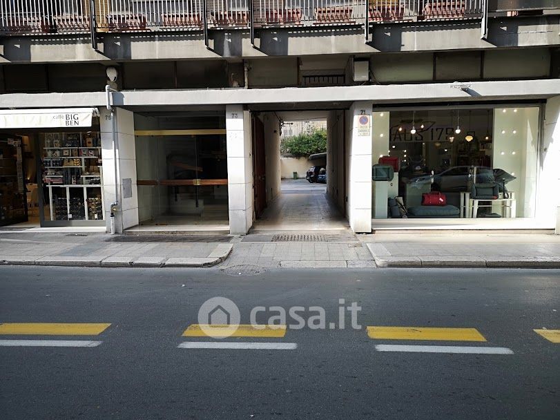 Garage/Posto auto in Vendita in Via Quintino Sella a Bari
