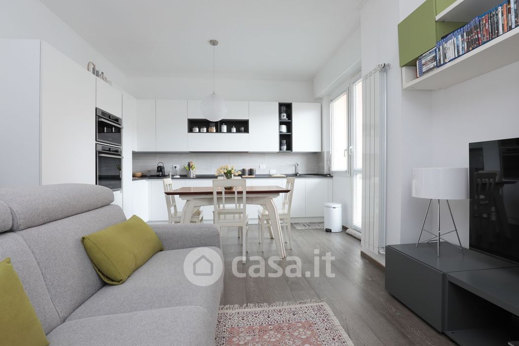Appartamento in Vendita in Via Ponterotto a Genova