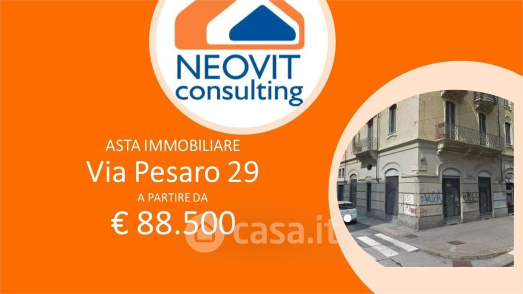 Negozio/Locale commerciale in Vendita in Via Pesaro 29 a Torino
