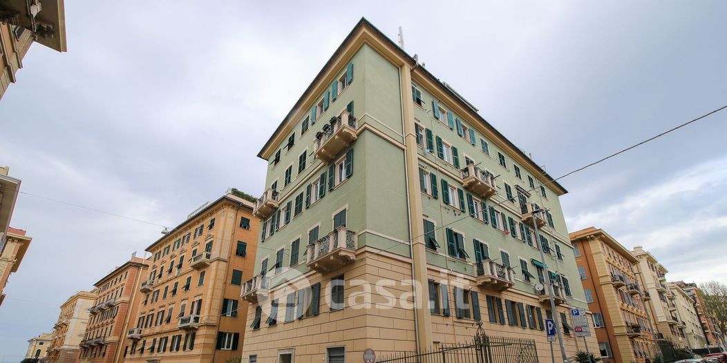 Appartamento in Vendita in Via Trieste 3 a Genova