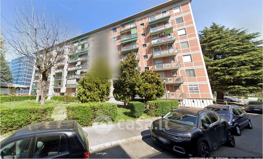 Appartamento in Vendita in Via dei Larici 40 a Milano