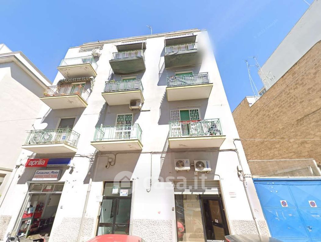 Appartamento in Vendita in Via Luca de Samuele Cagnazzi 4 a Bari