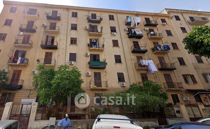 Appartamento in Vendita in Via delle Cliniche 13 a Palermo