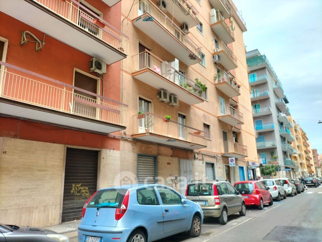 Negozio/Locale commerciale in Affitto in Via Giovanni Laterza 35 a Bari