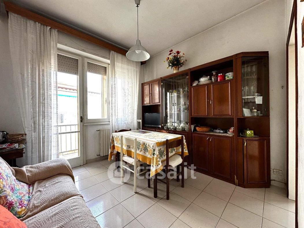 Appartamento in Vendita in Via di Santo Stefano in Pane a Firenze