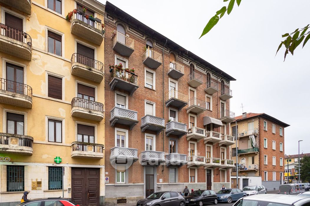 Appartamento in Vendita in Via Sempione 110 a Torino