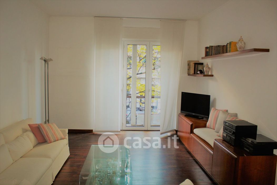 Appartamento in Vendita in Via Guglielmo Silva a Milano