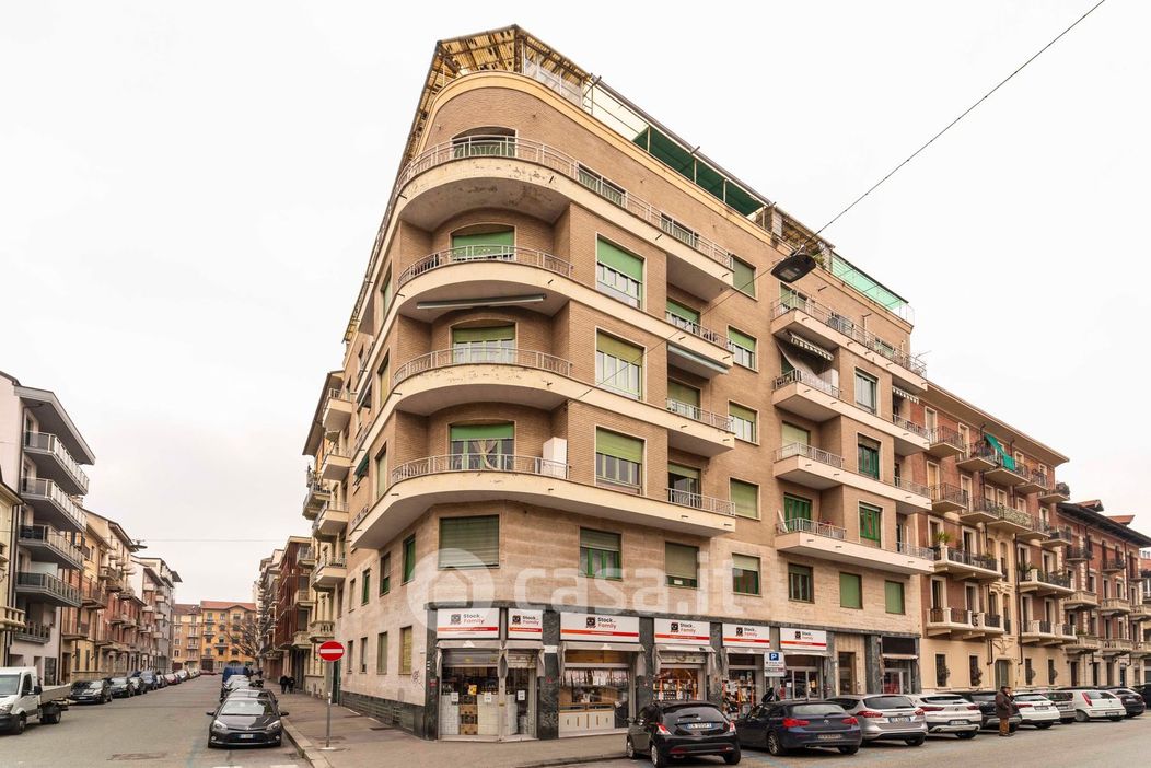 Appartamento in Vendita in Via DIGIONE 23 a Torino