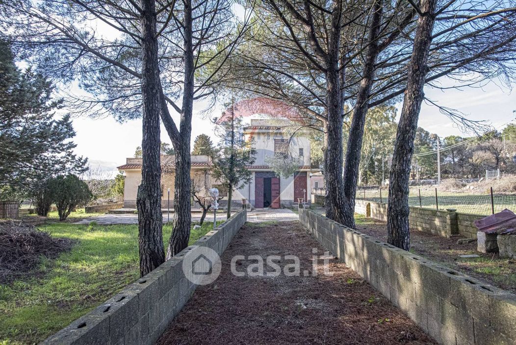 Villa in Vendita in Via Masera a Vizzini