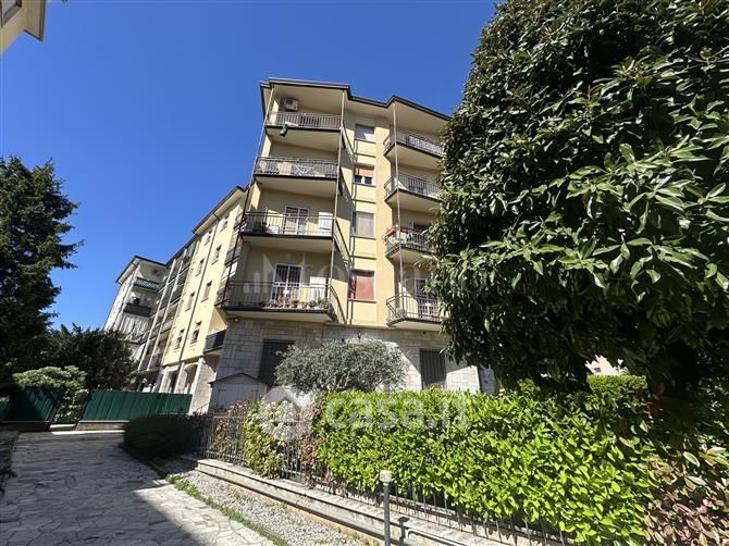 Appartamento in Vendita in Via Cremona a Brescia