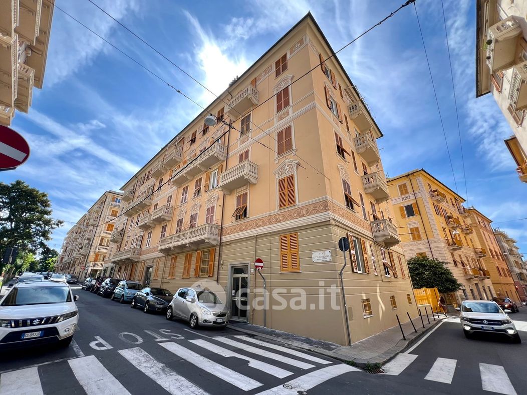 Appartamento in Vendita in Via Bettino Ricasoli a Genova