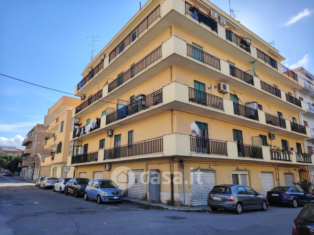 Appartamento in Vendita in Via sbarre superiori a Reggio Calabria