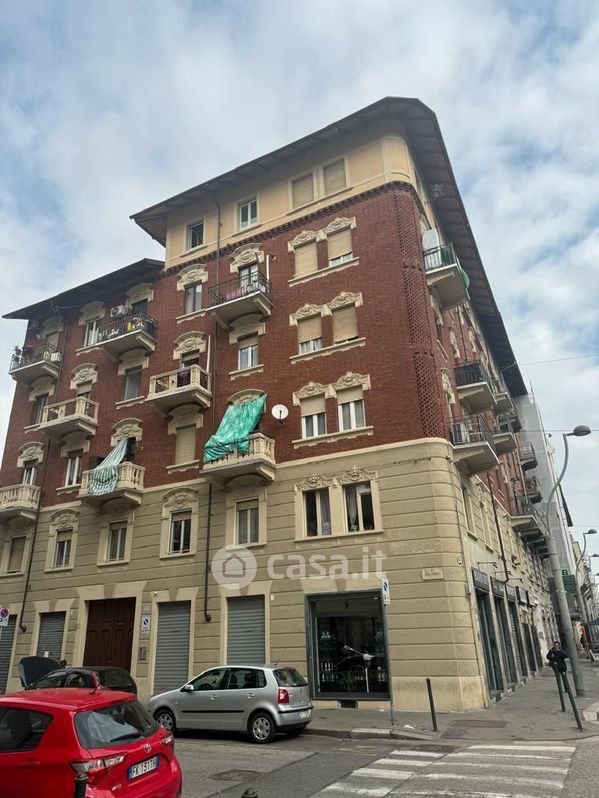 Appartamento in Vendita in Via Salassa 2 a Torino