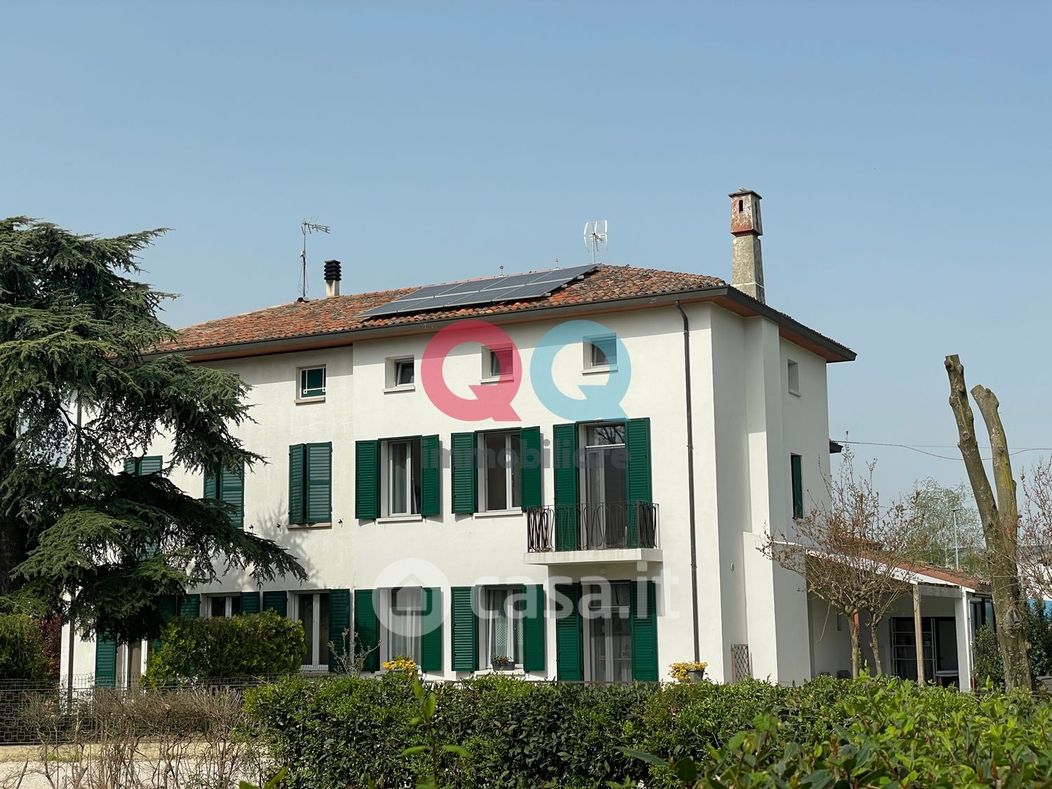Casa Bi/Trifamiliare in Vendita in Via Ita Marzotto 86 a Fossalta di Portogruaro