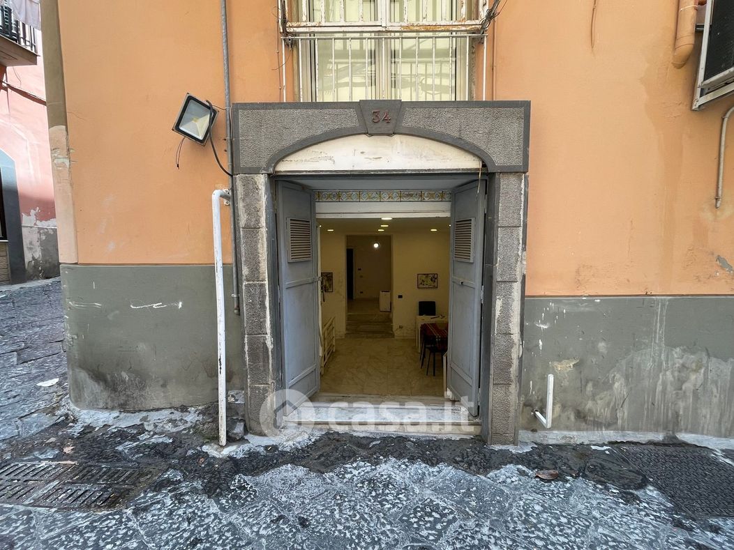 Negozio/Locale commerciale in Vendita in Vico Vasto a Chiaia a Napoli