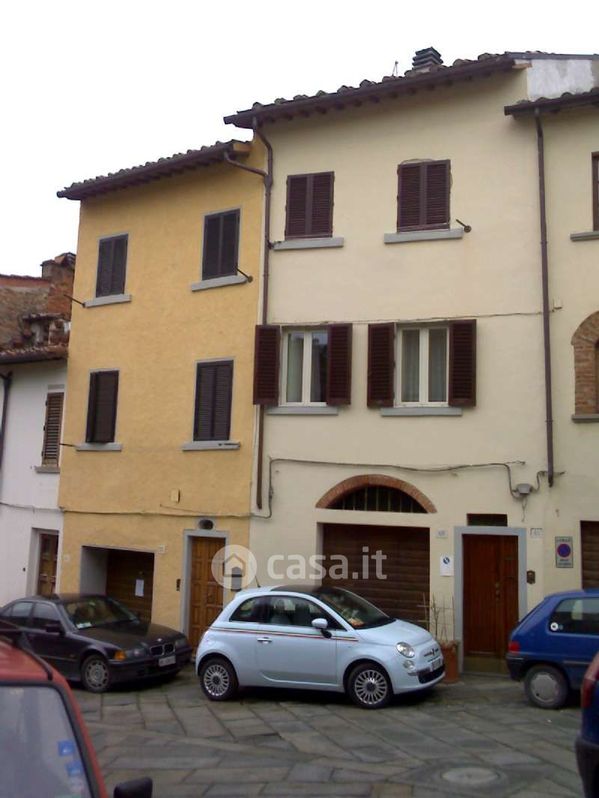Rustico/Casale in Vendita in Via delle Fosse a Arezzo