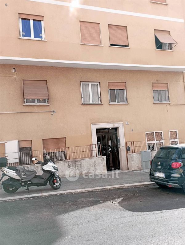 Appartamento in Vendita in Via Diana 12 a Roma