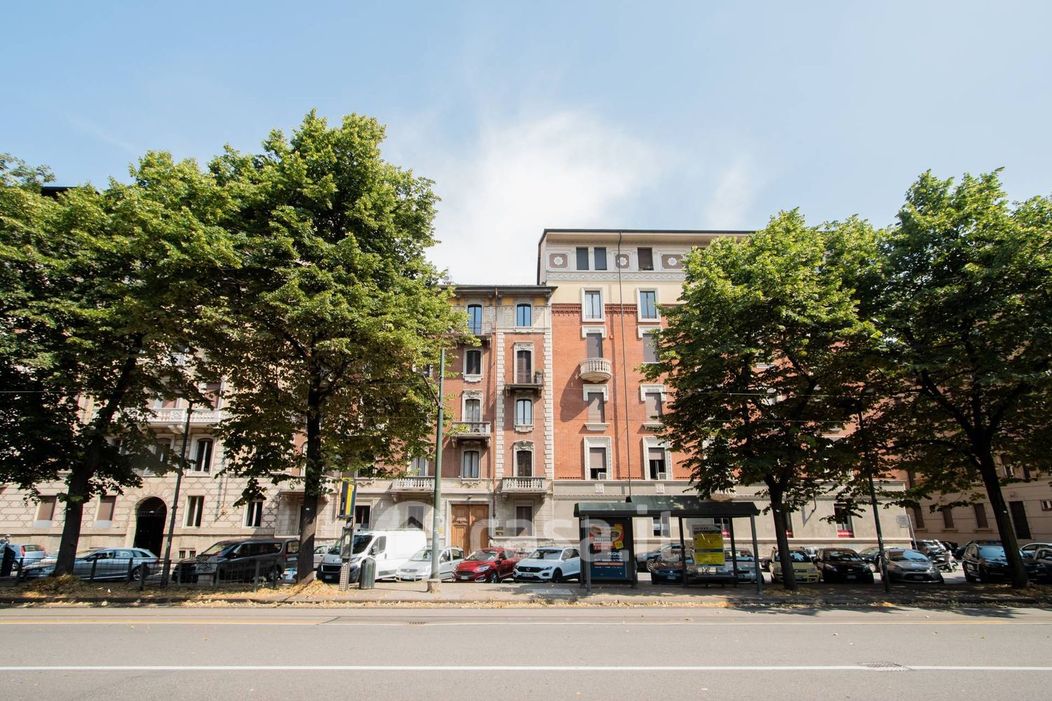 Appartamento in Vendita in Corso Re Umberto 91 a Torino