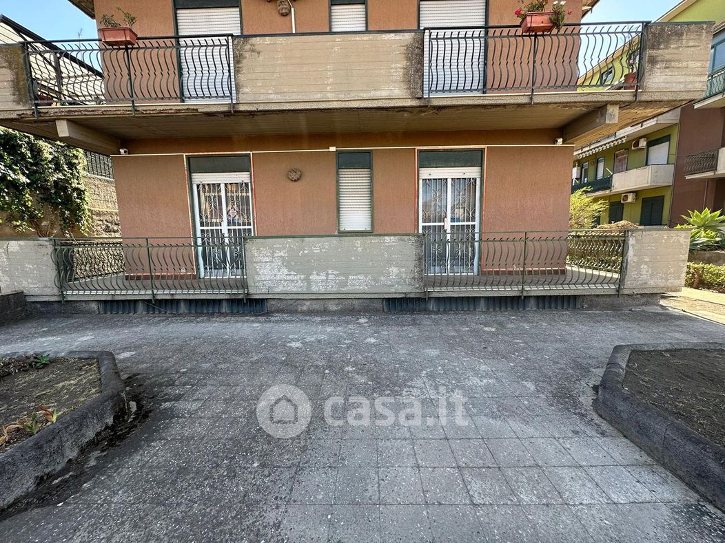 Appartamento in Vendita in Via Ciro Menotti a Catania