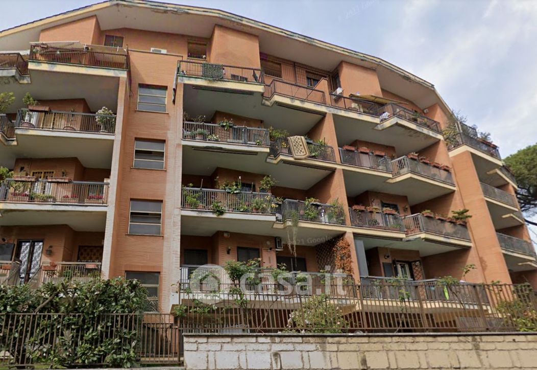 Appartamento in Vendita in Via Casimiro Manassei 14 a Roma